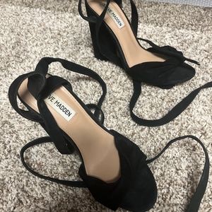Steve Madden Tie Heels